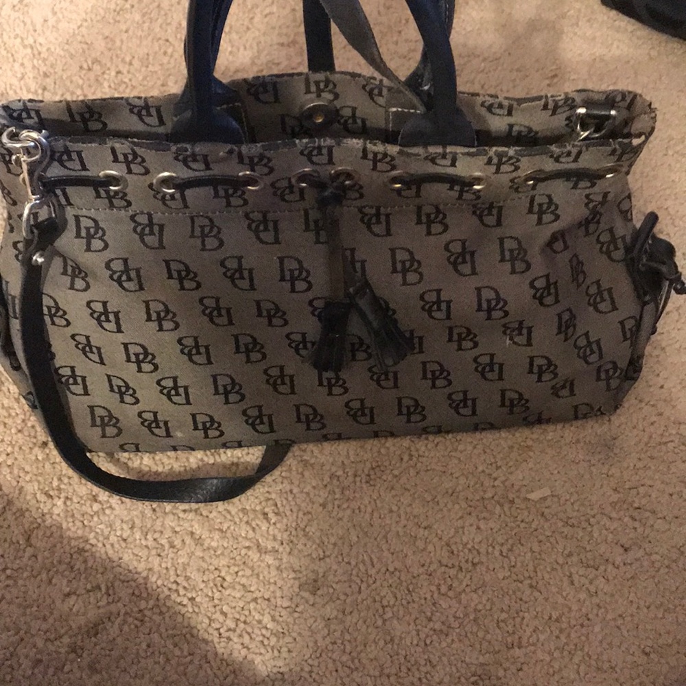 Hand bag
